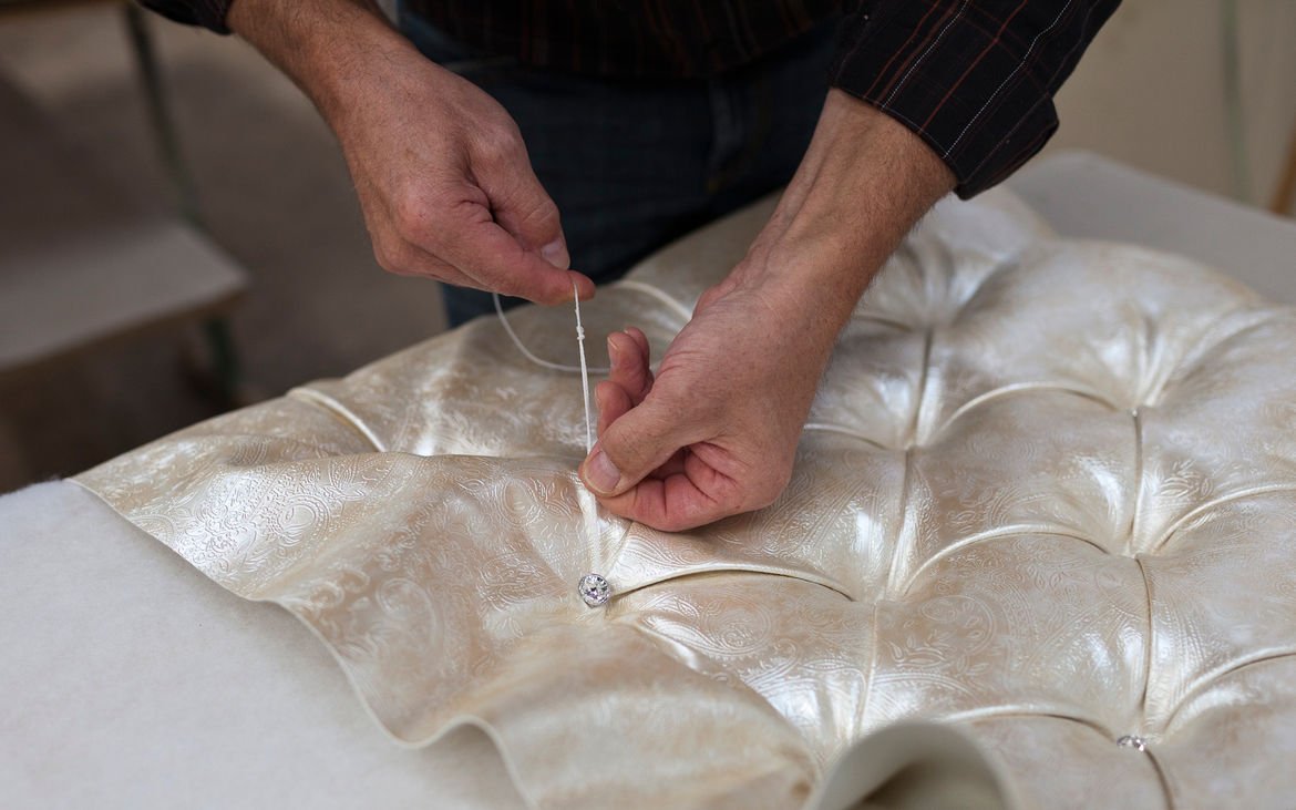 Перетяжка и Восстановление мягкой мебели